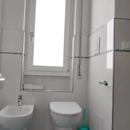 Stanza In Centro 3* Gaète